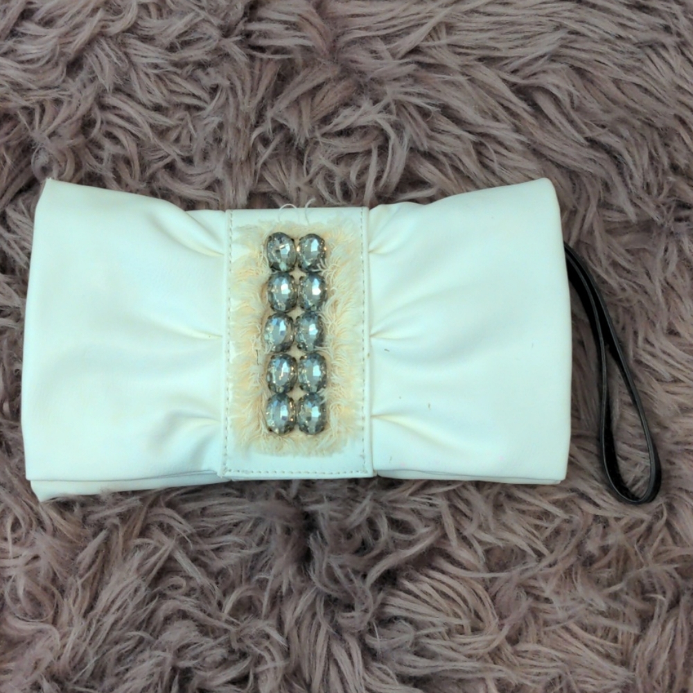 Vera Wang White Clutch